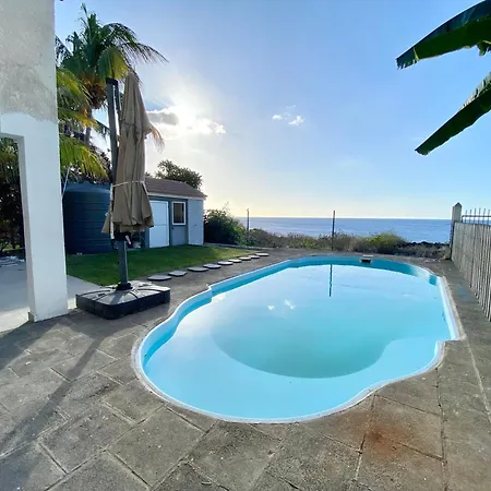 Villa Solara West - Private Pool And Seafront